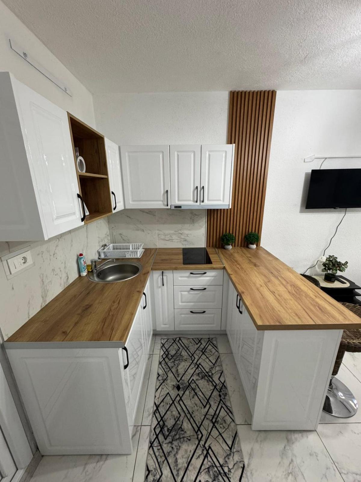 Apartment Lile Raca
